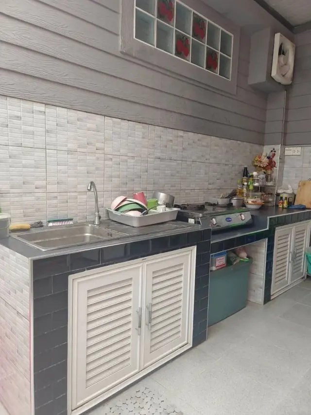 ต่อเติมหลังคาหน้าบ้านและครัว รูปที่ 6